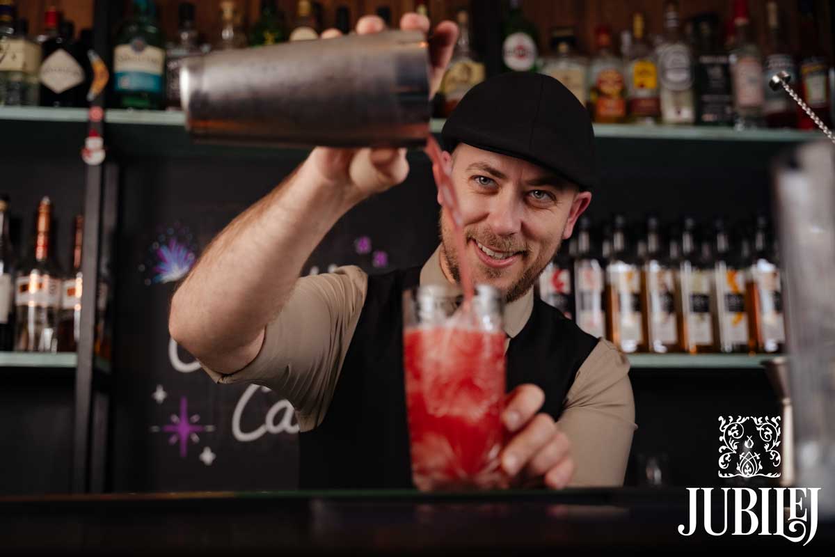 KOKTELI SA RAKIJOM Kreativni bar i destilerija Alimpić predlažu